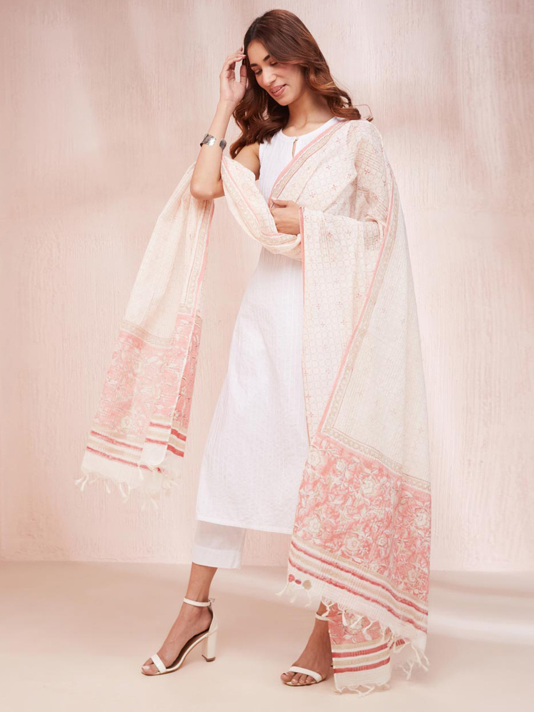 

Fabindia Natural Cotton Hand Block Printed Dupatta, Off white