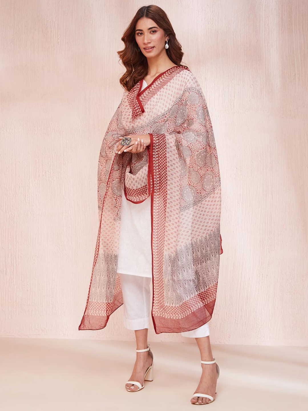 

Fabindia Beige Cotton Silk Bagh Printed Dupatta