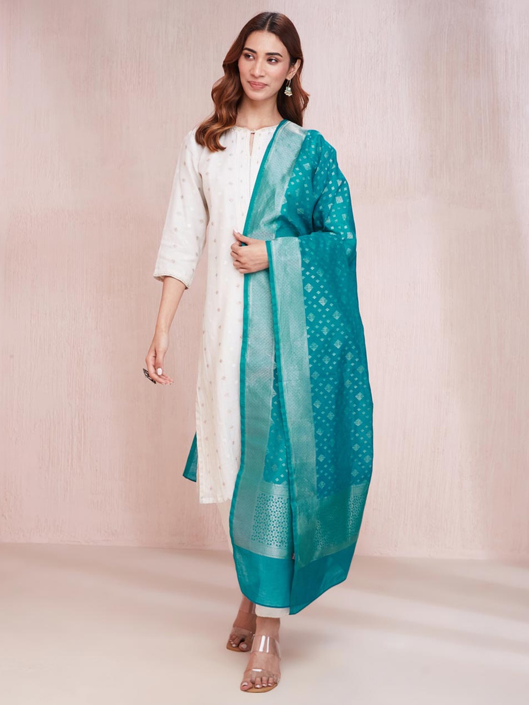 

Fabindia Woven Designed Dupatta with Zari, Teal
