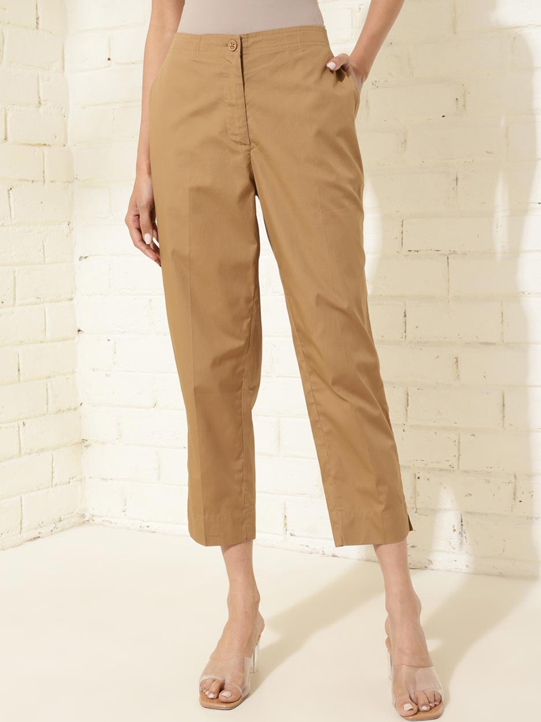 

Fabindia Women Slim Fit High-Rise Cotton Cropped Trouser, Brown