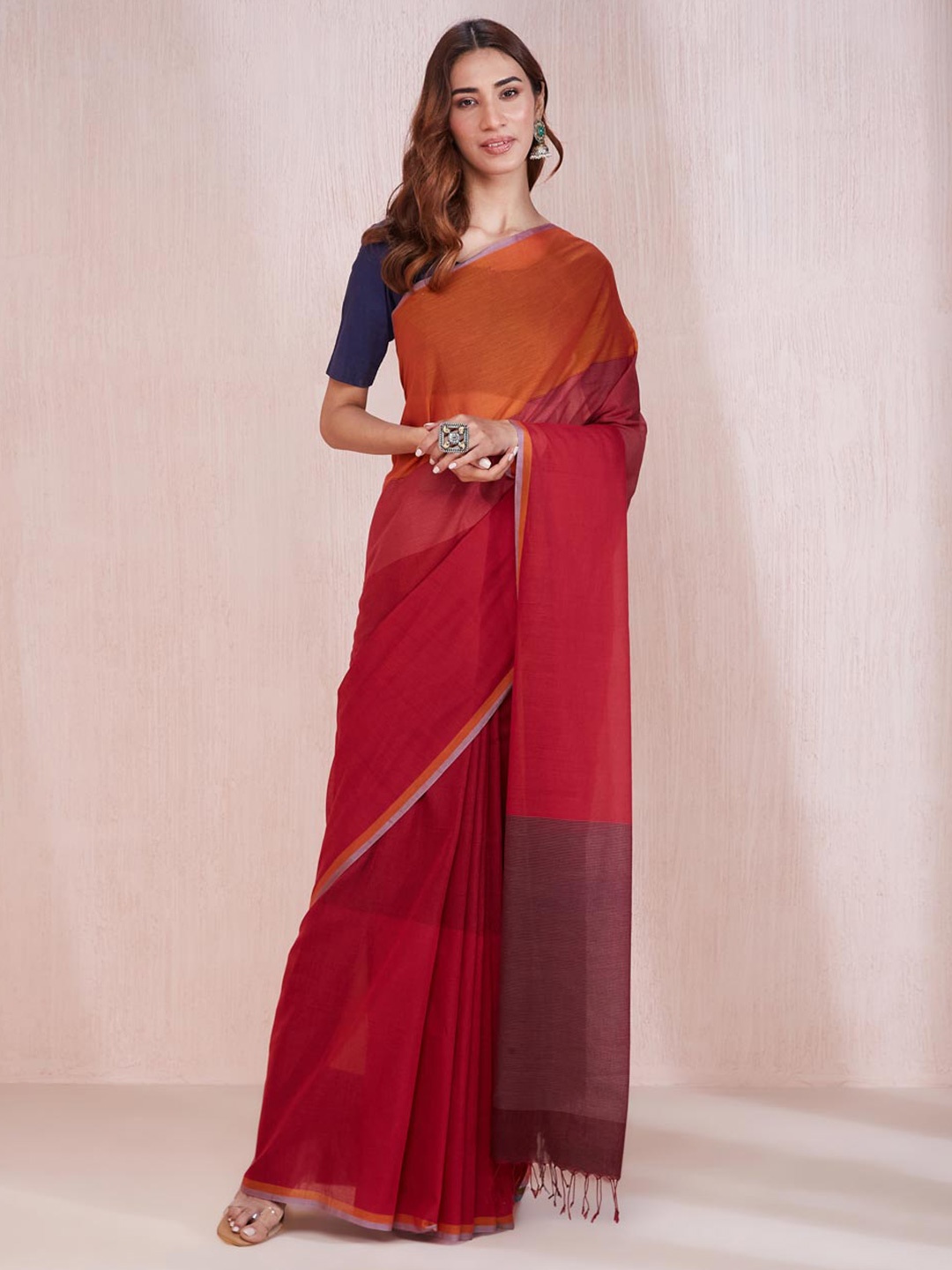 

Fabindia Colourblocked Woven Design Zari Pure Cotton Saree, Red