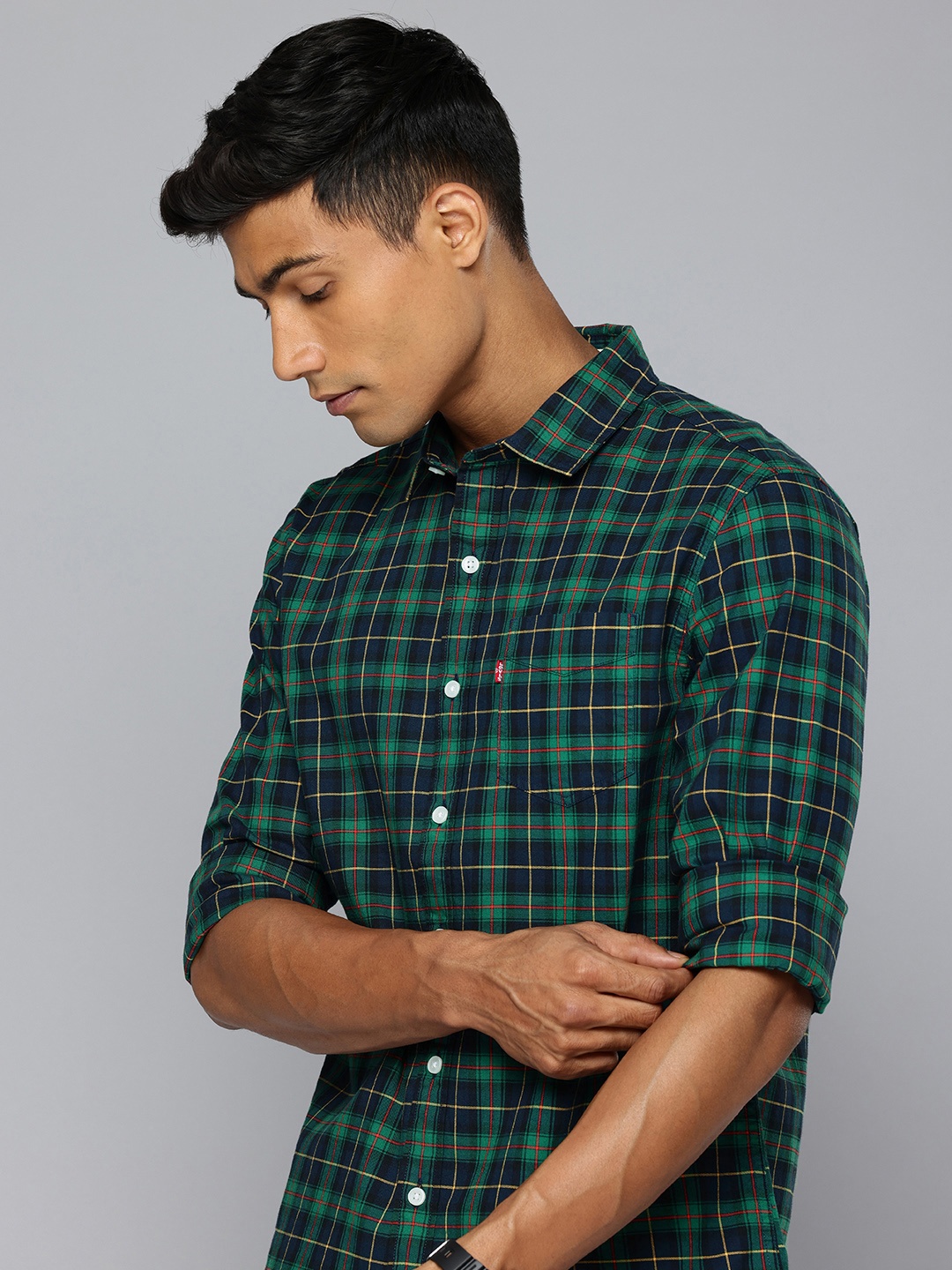 

Levis Slim Fit Checked Pure Cotton Casual Shirt, Green