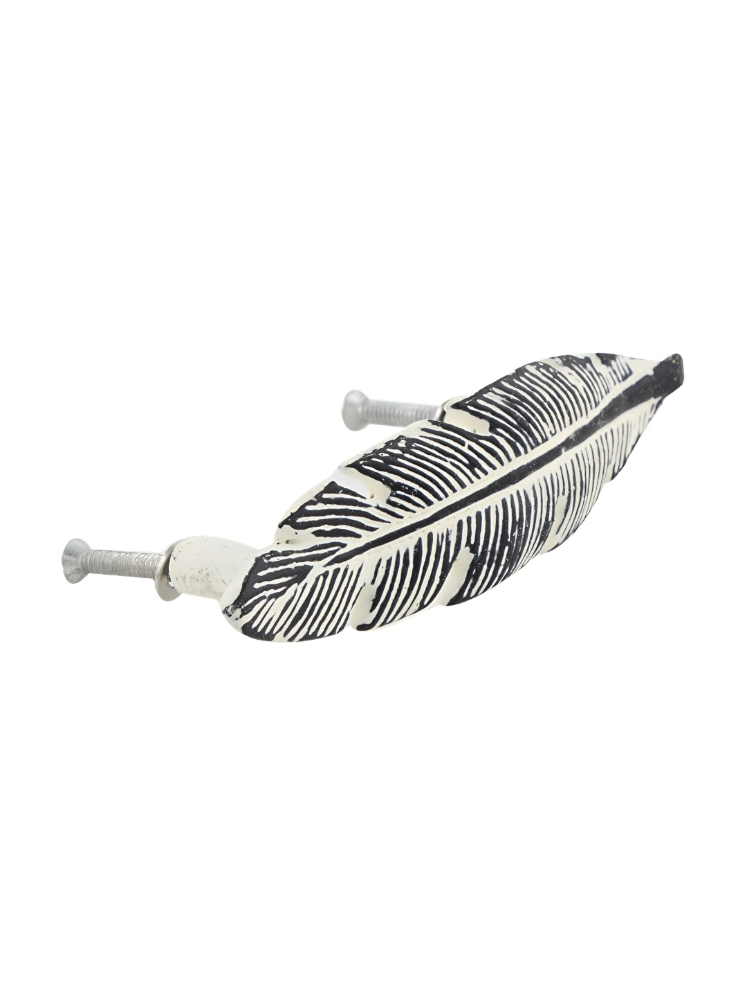 

Indianshelf Cream Coloured & Black Feather Distressed Door Handle