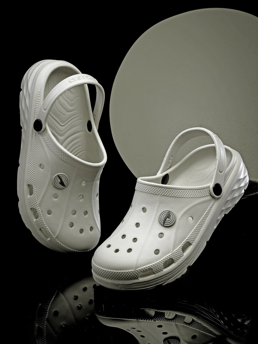 

ASIAN Men Self Design Clogs, Grey