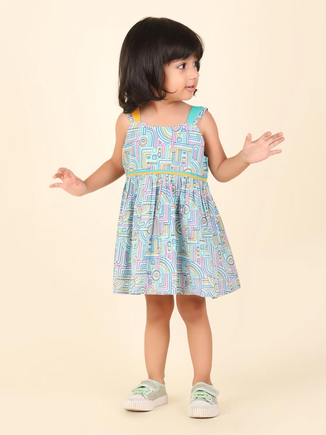 

Fabindia Girls Floral Printed Square Neck Shoulder Straps Fit & Flare Cotton Dress, Blue
