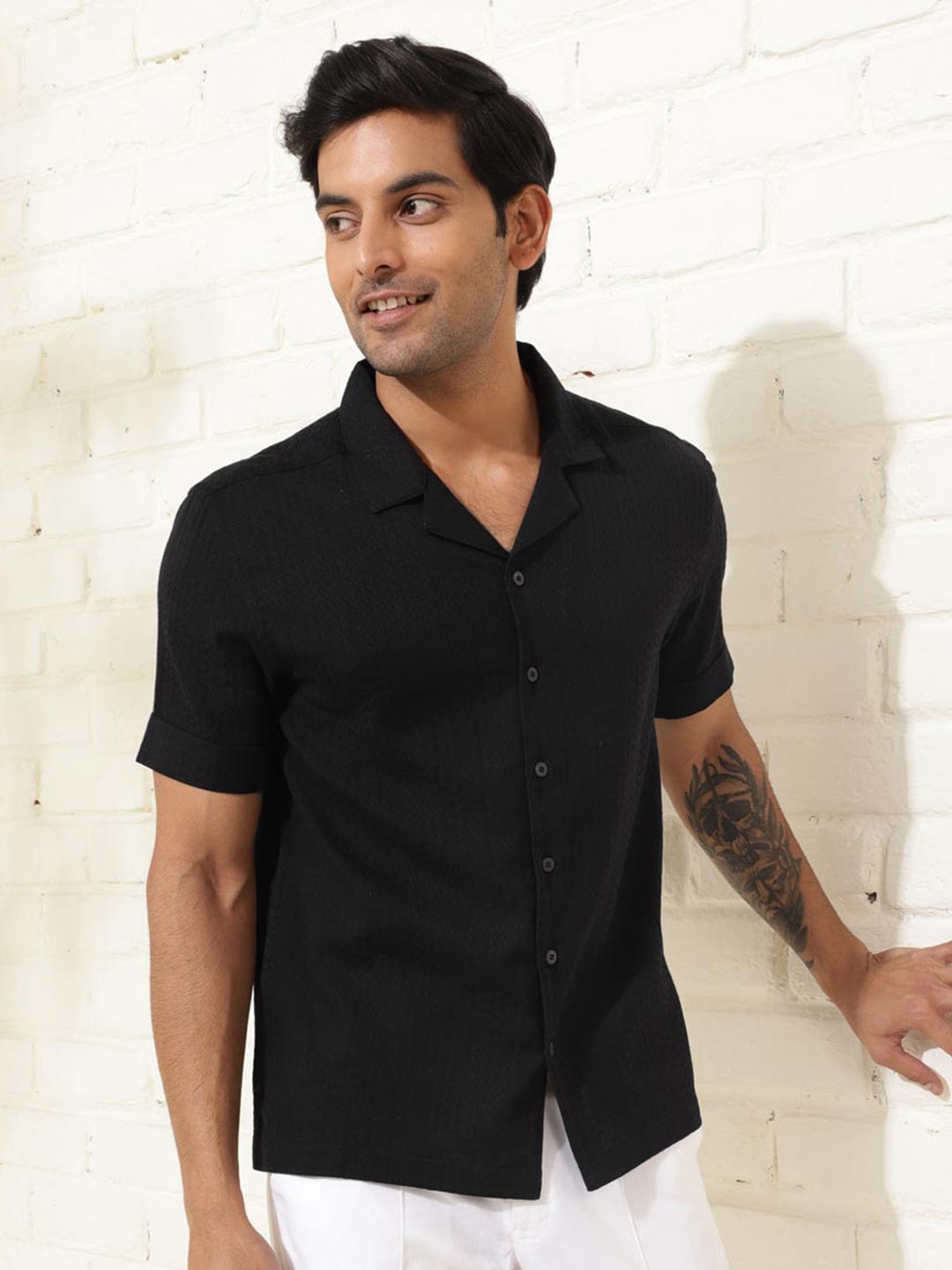 

Fabindia Cotton Dobby Cuban Collar Regular Shirt, Black