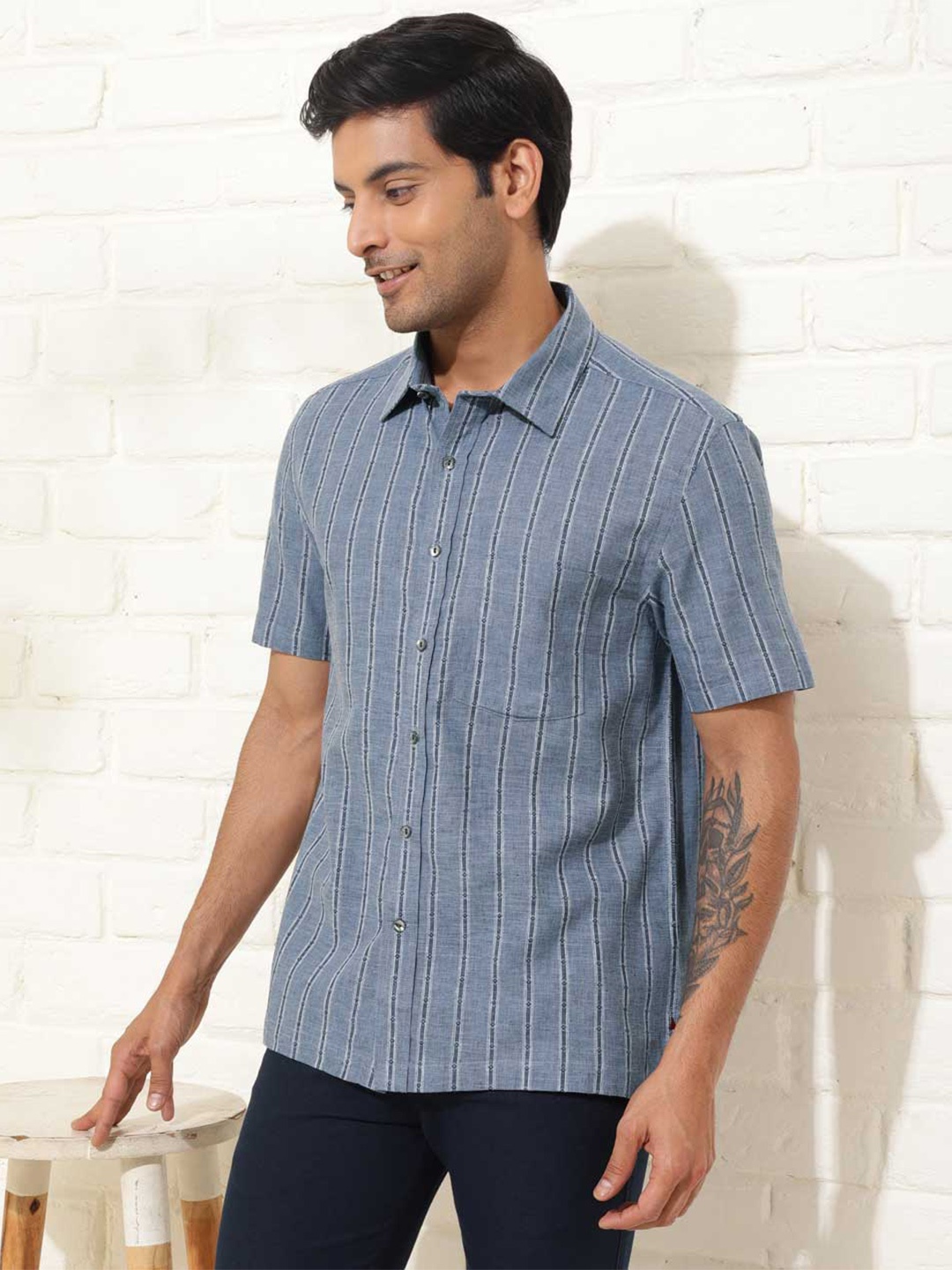 

Fabindia Striped Casual Shirt, Blue