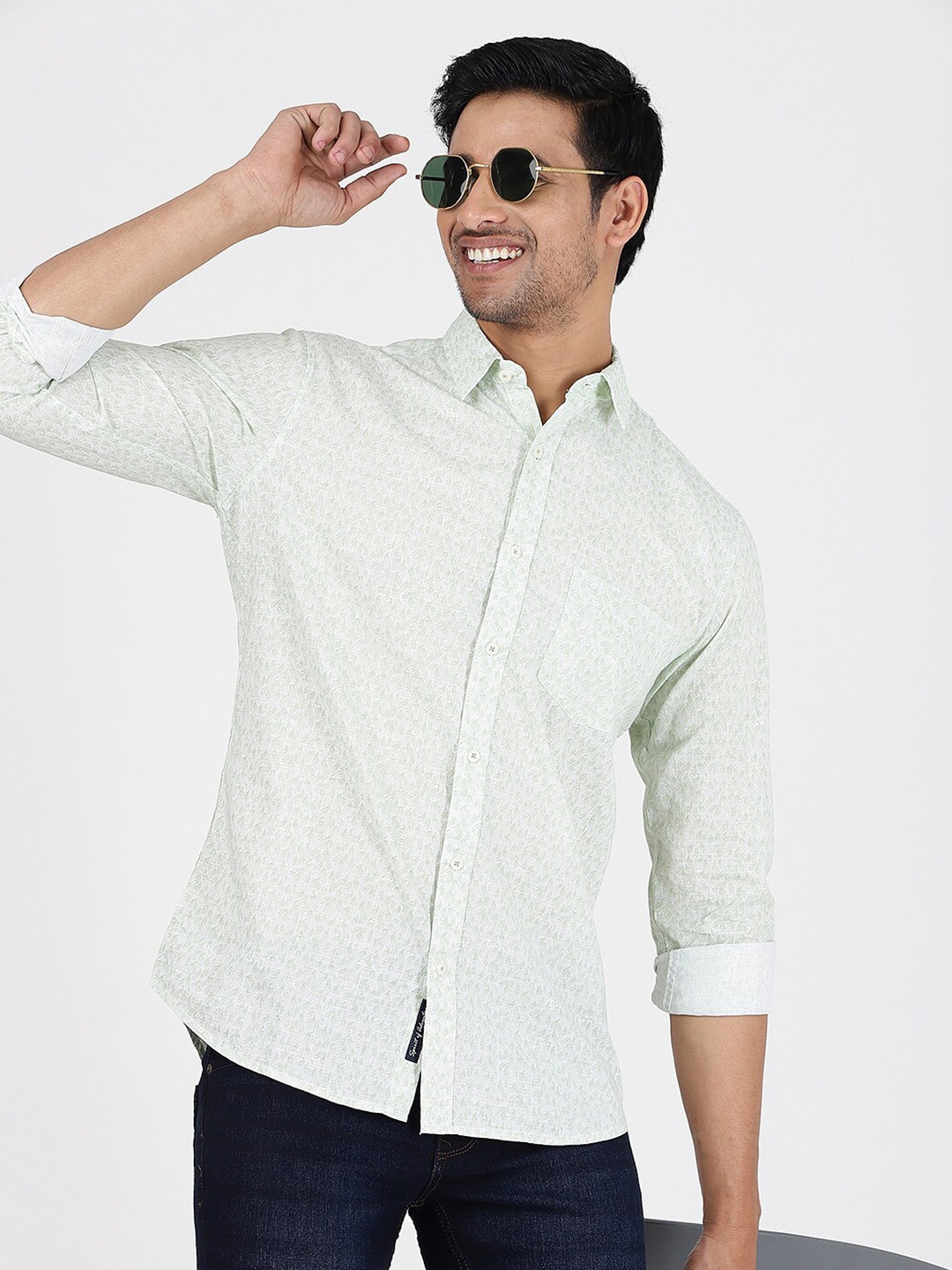 

JADE BLUE Slim Fit Floral Printed Spread Collar Full Sleeves Cotton Shirt, Green
