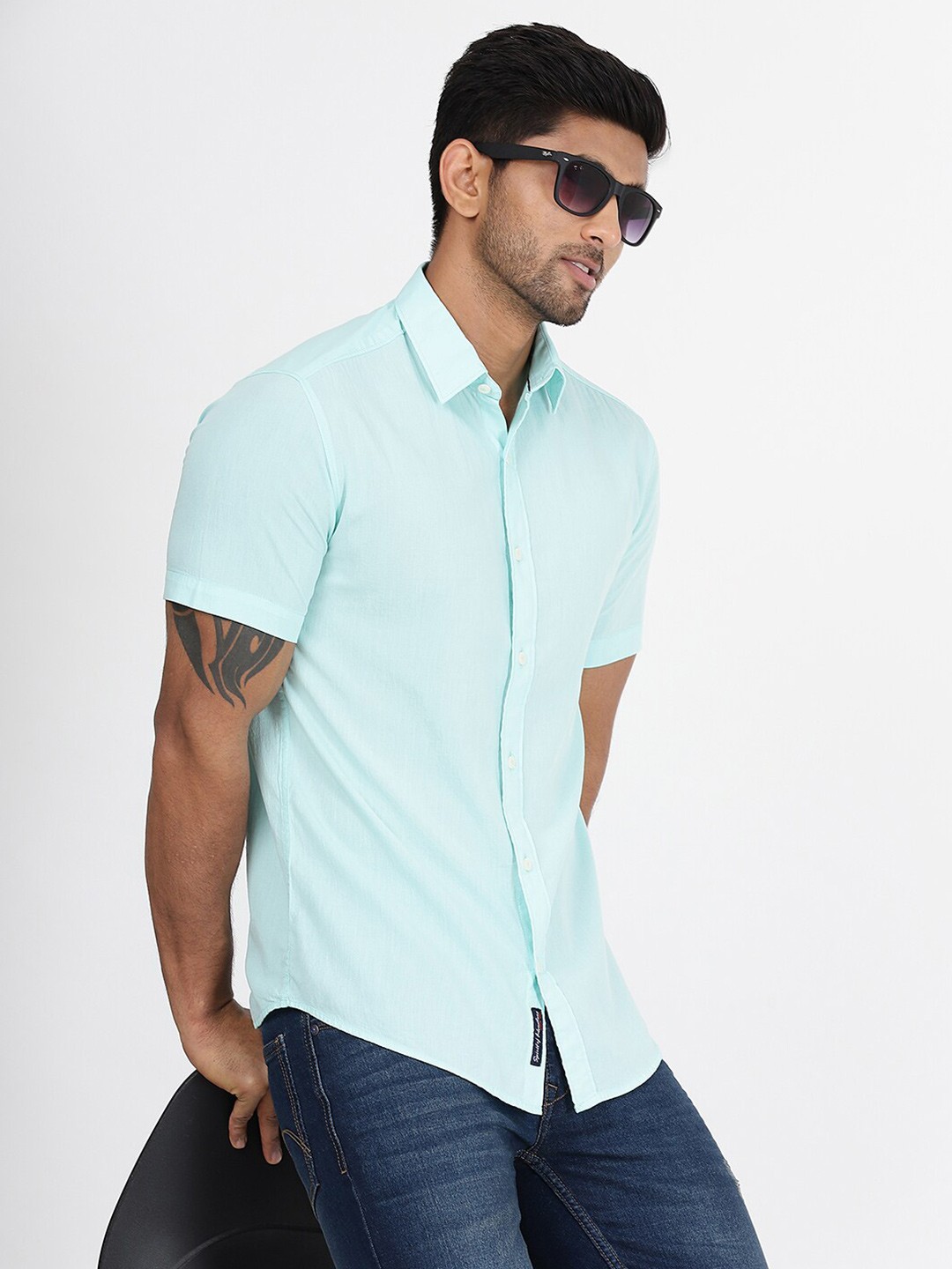 

JADE BLUE Slim Fit Spread Collar Short Sleeves Cotton Shirt