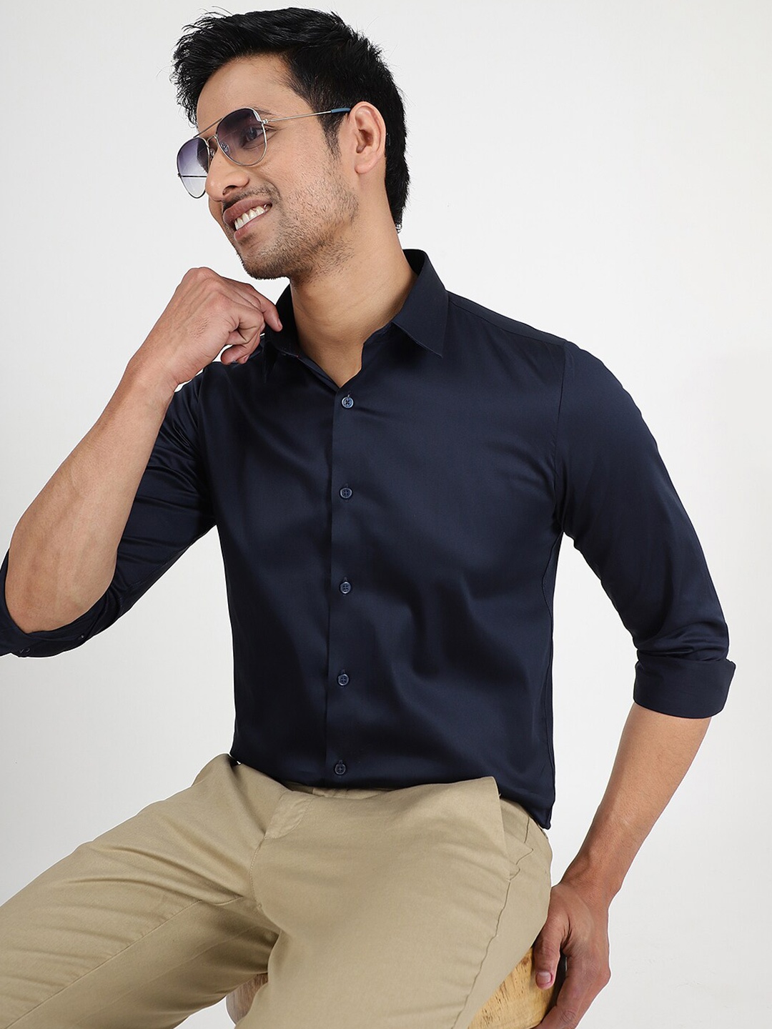 

JADE BLUE Slim Fit Spread Collar Full Sleeves Cotton Casual Shirt, Navy blue