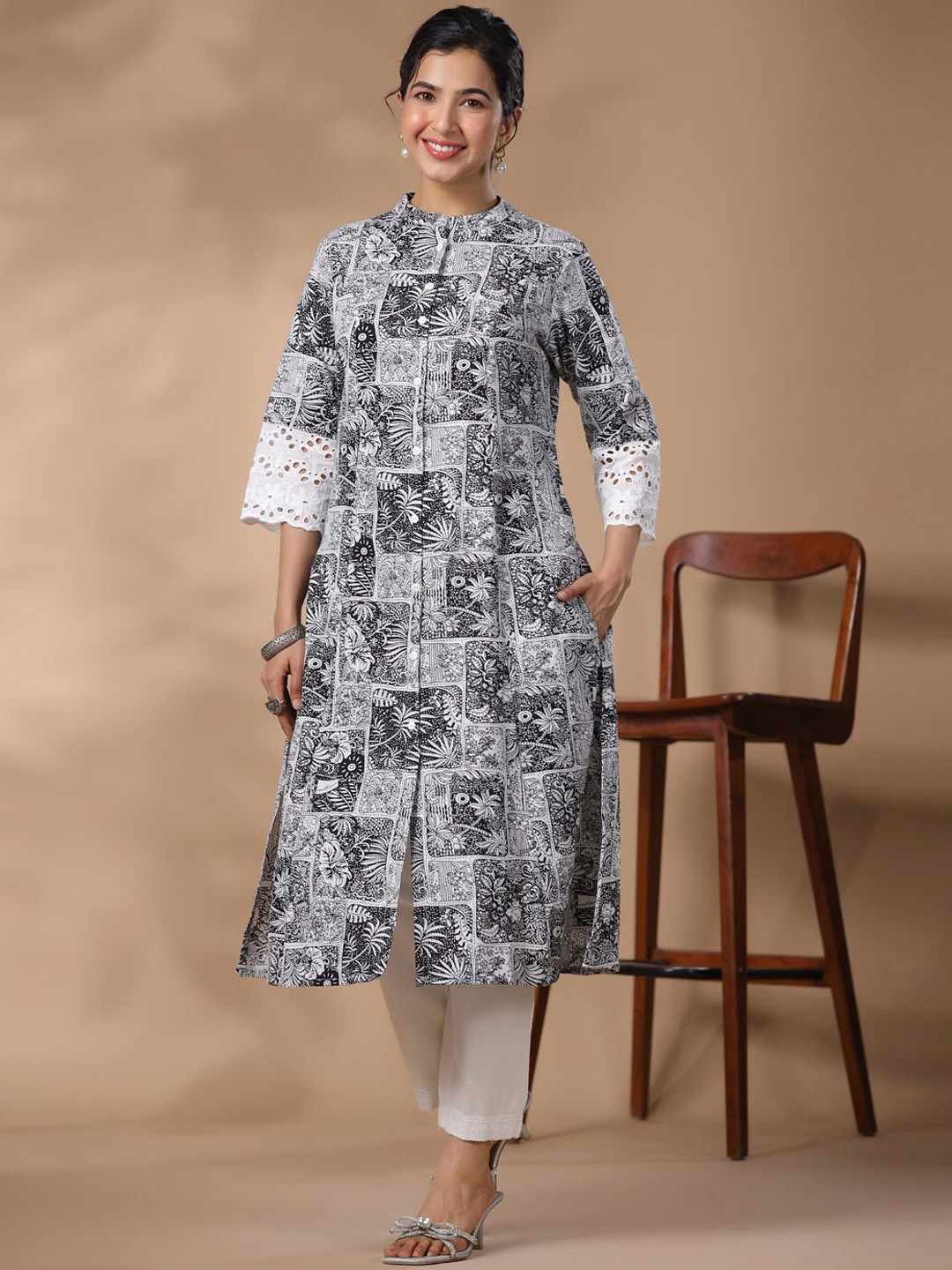 

Meena Bazaar Floral Printed Mandarin Collar A-Line Kurta with Trousers, Black