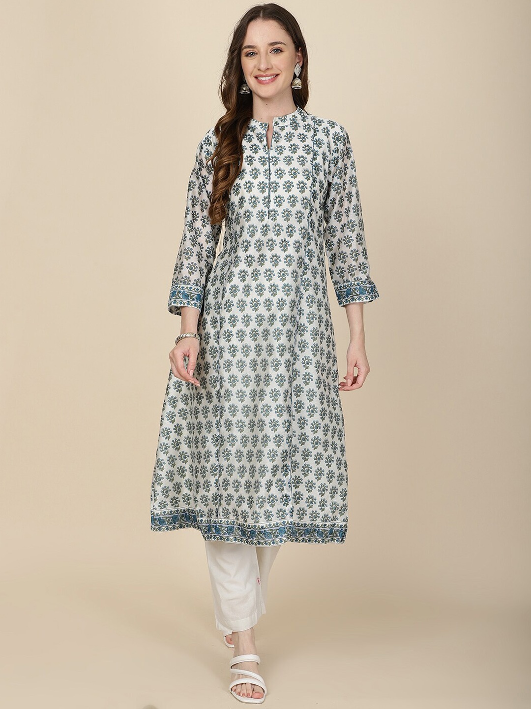 

Meena Bazaar Floral Printed Mandarin Collar Three-Quarter Sleeves Kurta with Trousers, Cream