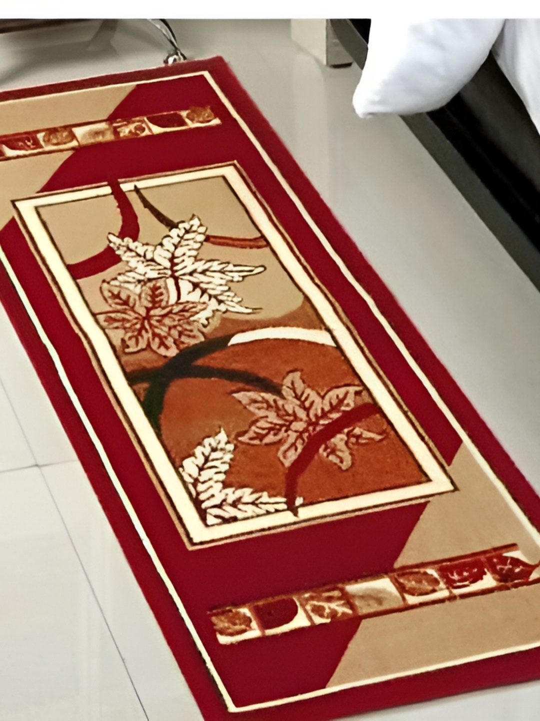 

SANA CARPET Red & White Floral Printed Anti-Skid Silk Carpet