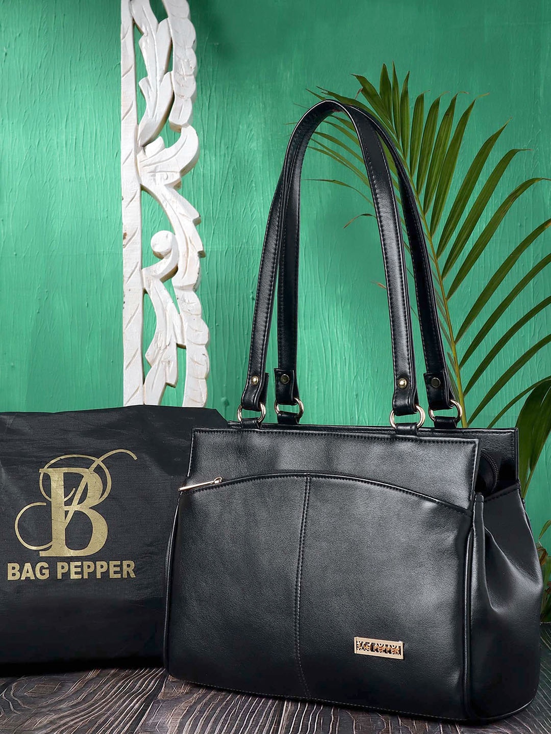 

Bag Pepper Structured Shoulder Bag, Black