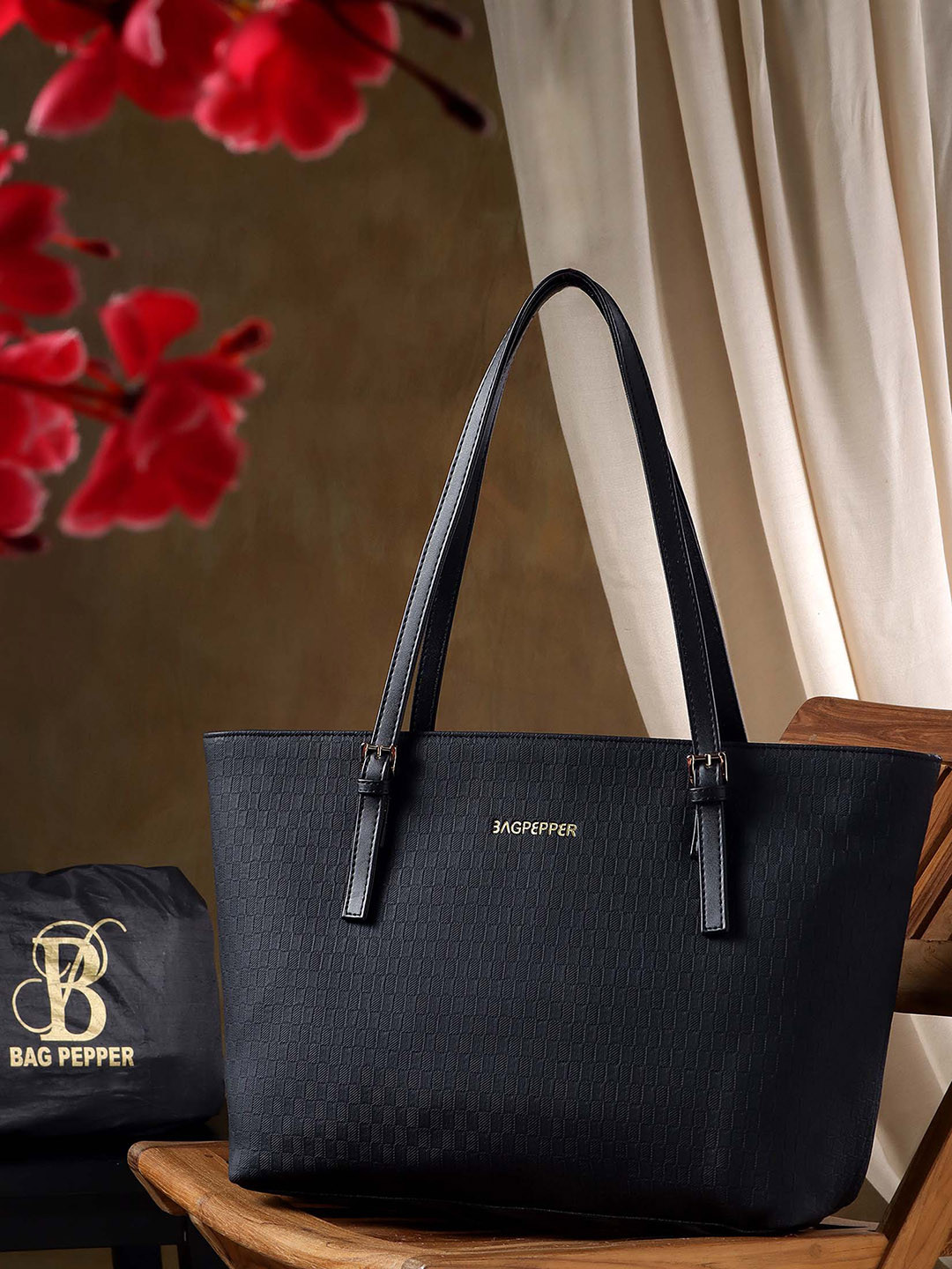 

Bag Pepper Geometric Textured Structured Shoulder Bag, Black