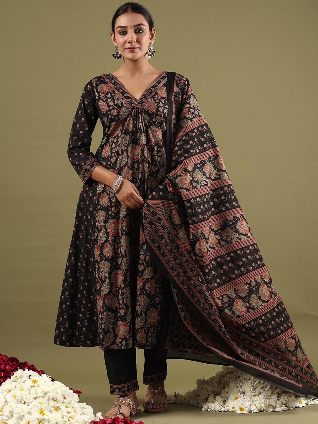 

Indo Era Ethnic Motifs Printed Empire Pure Cotton A-Line Kurta with Trousers & Dupatta, Black