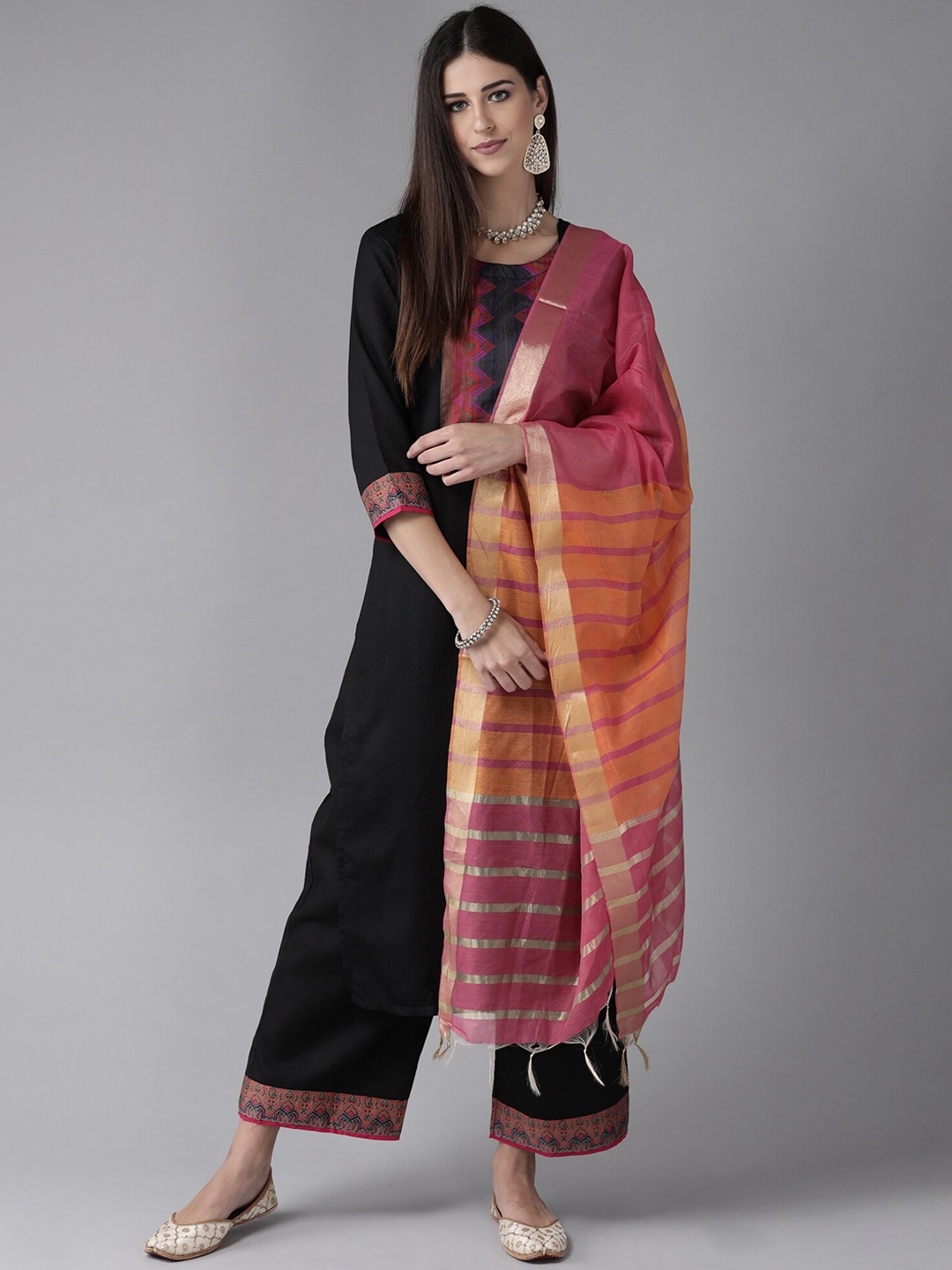 

Indo Era Yoke Design Regular Pure Cotton Kurta with Palazzos & Dupatta, Black
