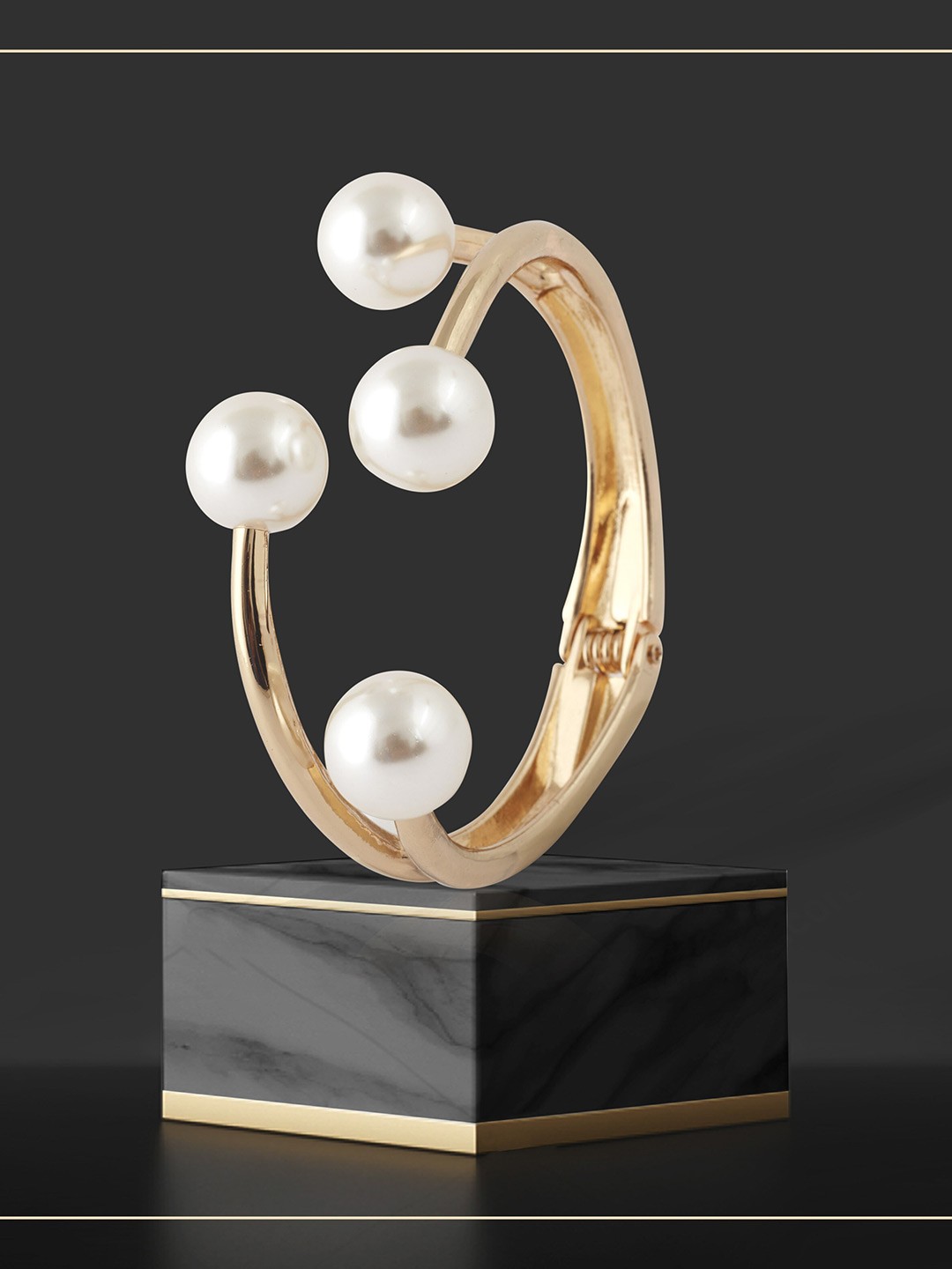 

GRLIE Women Pearls Beaded Bangle-Style Bracelet, Gold