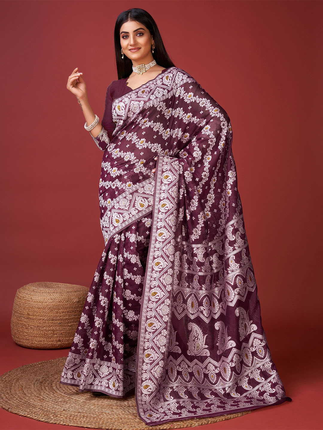 

DIVASTRI Floral Zari Pure Cotton Banarasi Saree, Purple