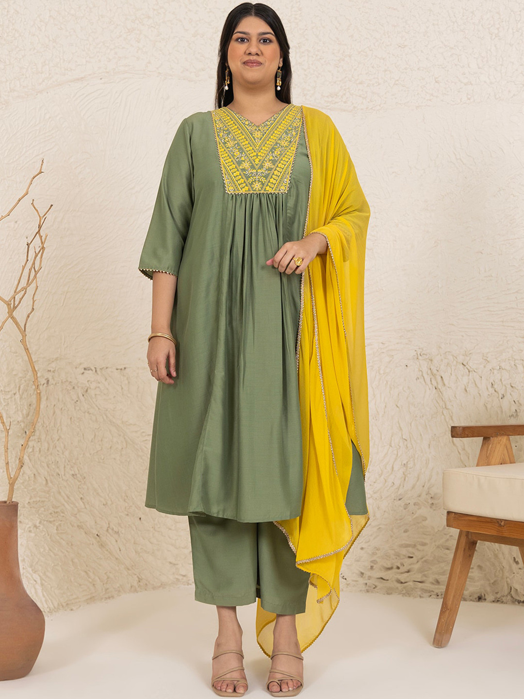 

Janasya Plus Size Floral Yoke Design Gotta Patti Kurta with Palazzos & With Dupatta, Olive