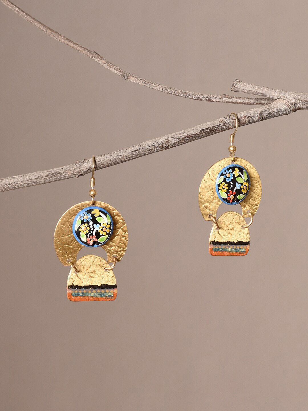 

AAKRITI ART CREATIONS Brass-Plated Classic Drop Earrings, Gold