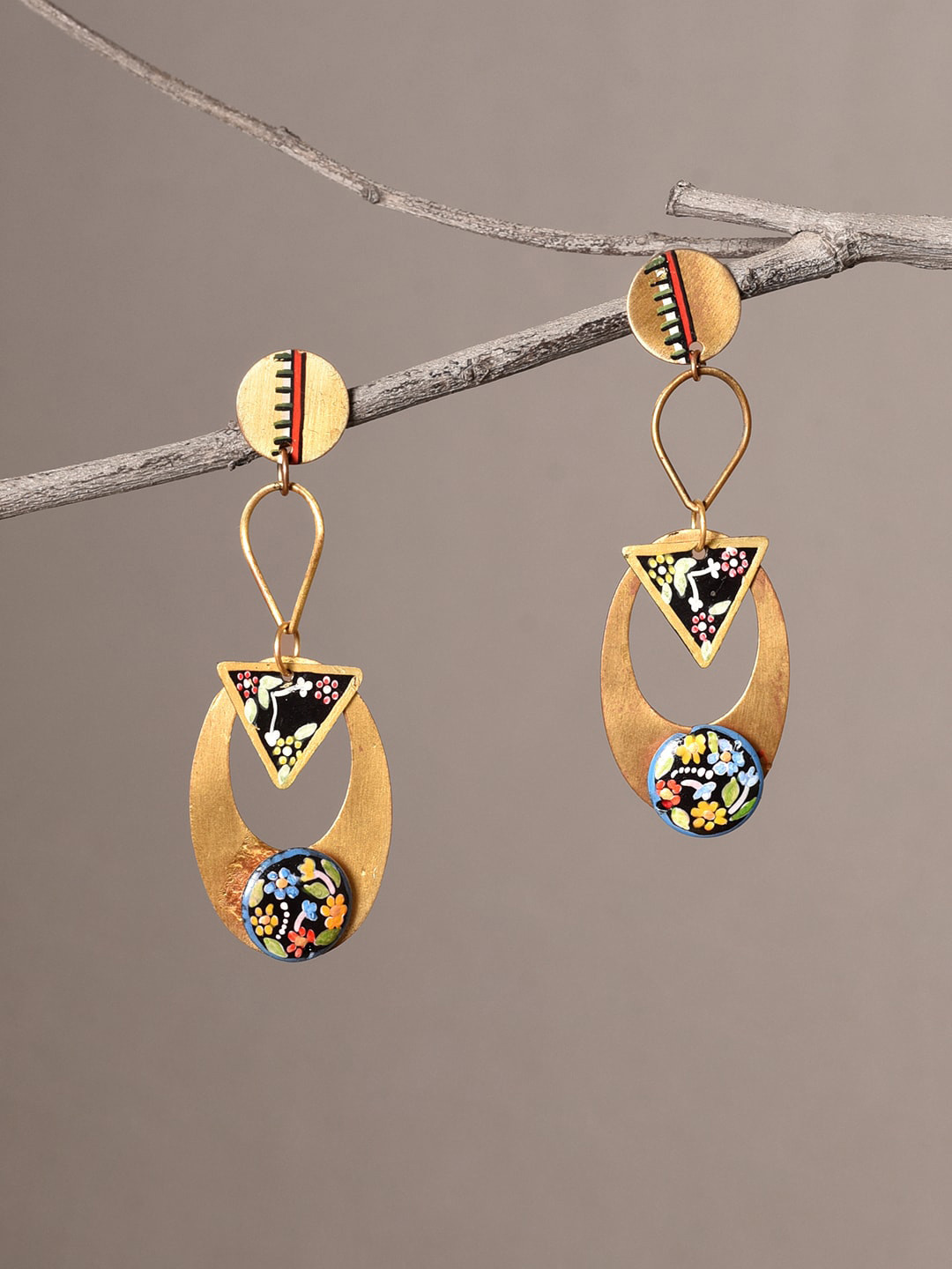 

AAKRITI ART CREATIONS Brass-Plated Classic Drop Earrings, Gold