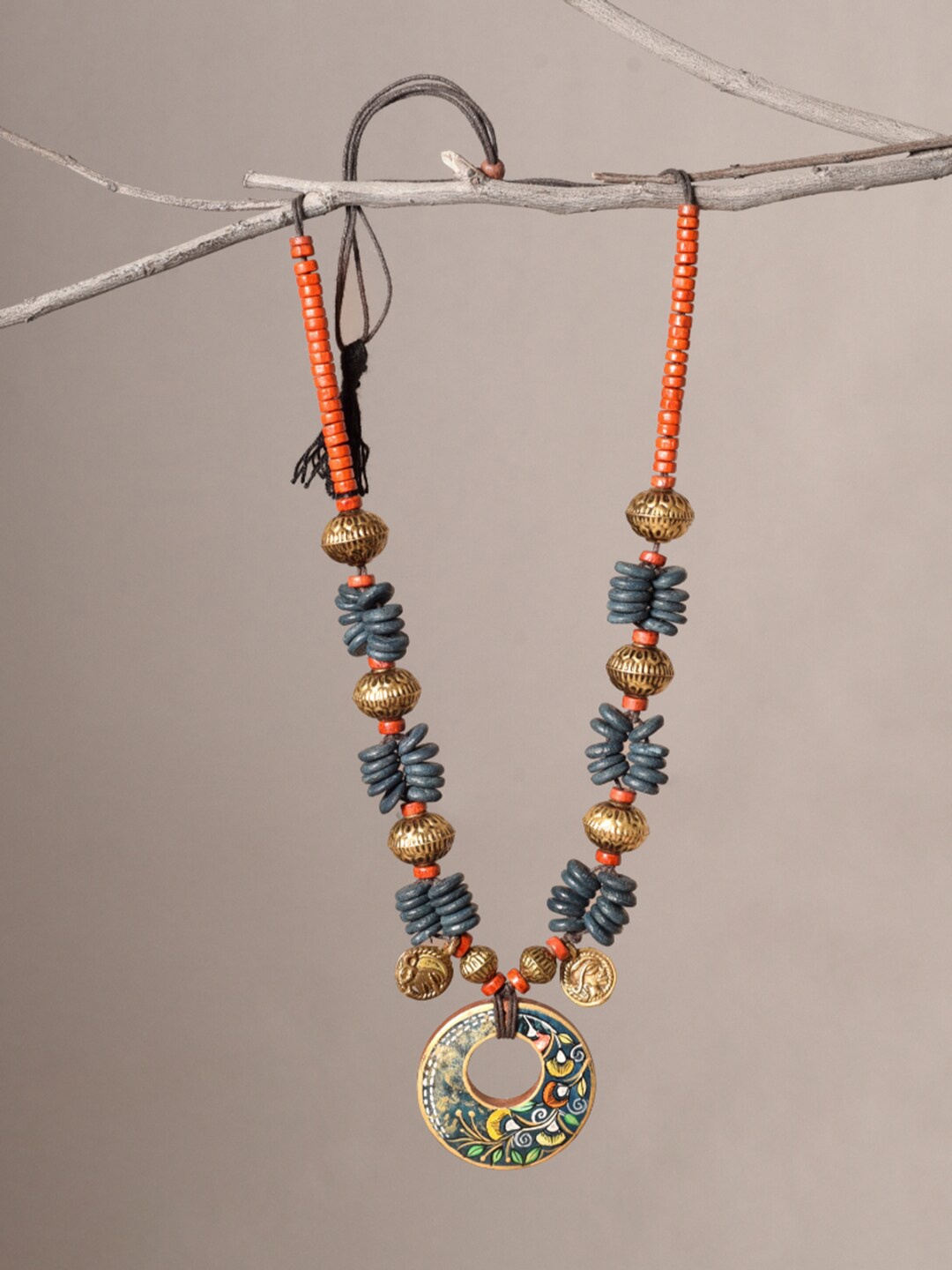 

AAKRITI ART CREATIONS Brass Statement Necklace, Blue