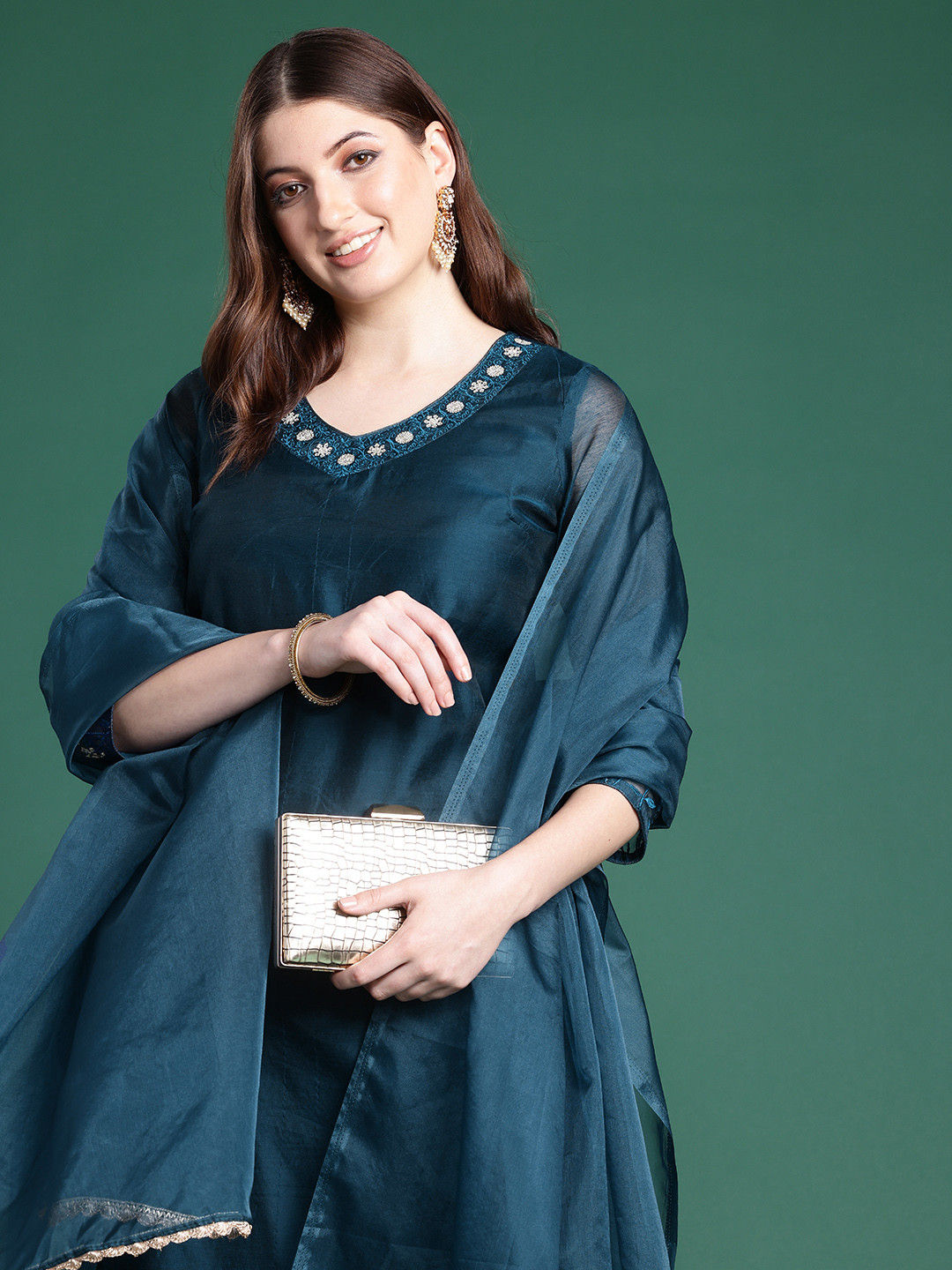 

Sangria Floral Yoke Design Chanderi Cotton Zari Kurta With Trousers & Dupatta, Navy blue