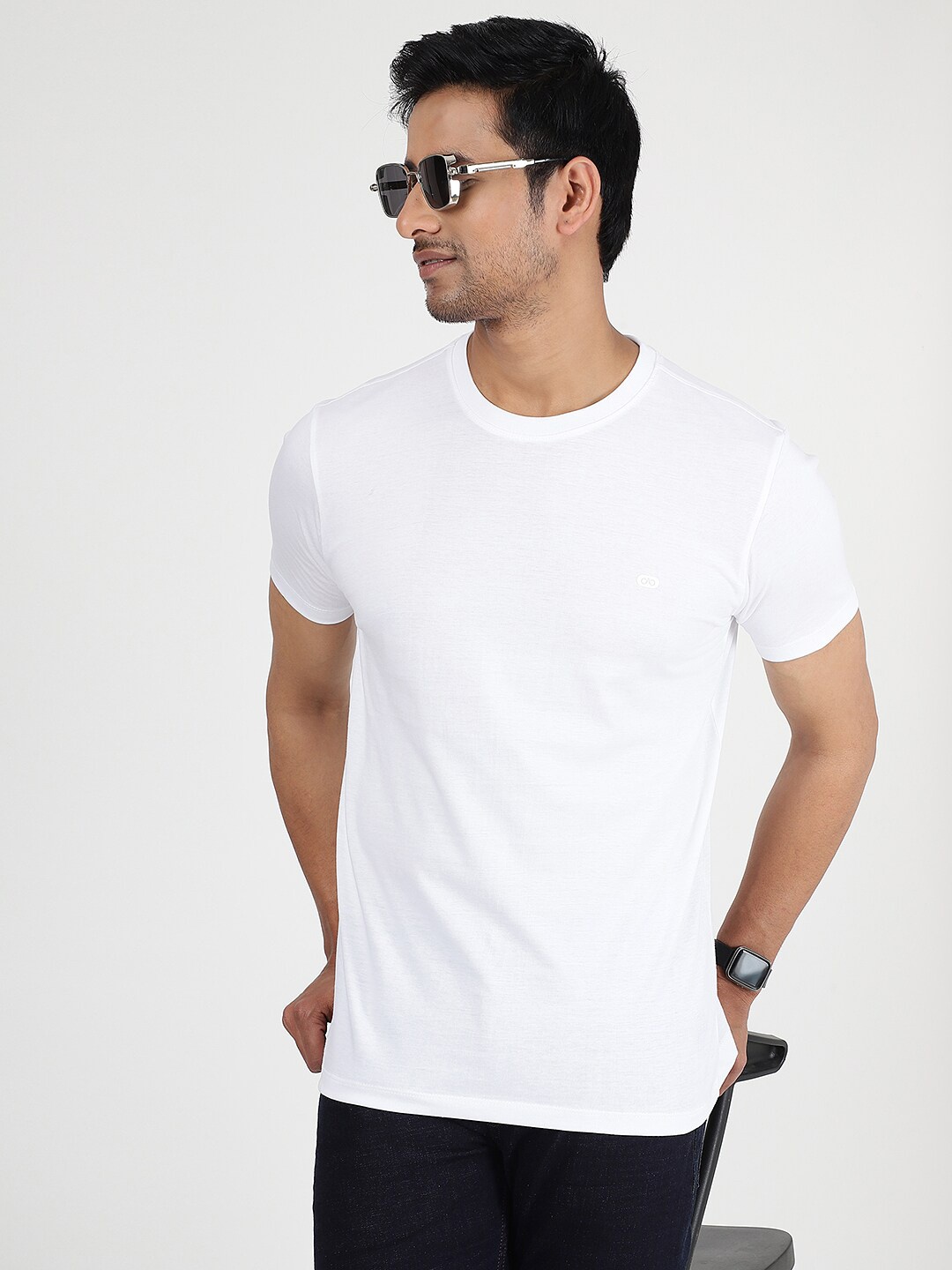 

JADE BLUE Round Neck Short Sleeves Pure Cotton Slim Fit T-shirt, White