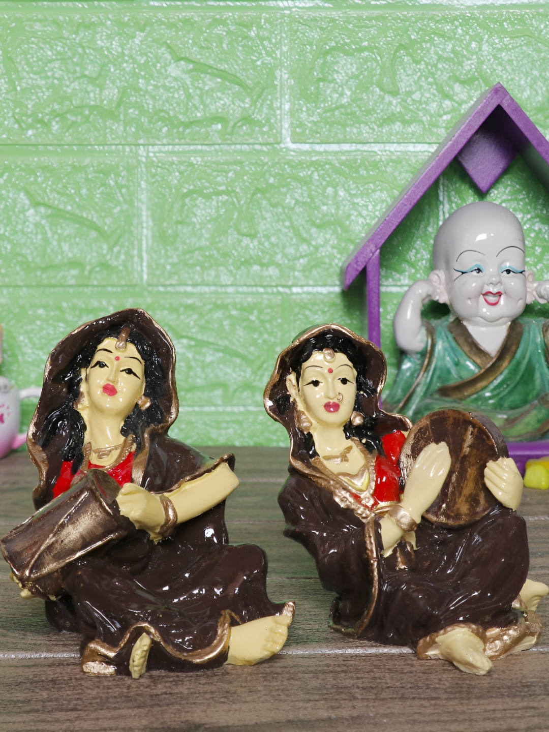

GW CREATIONS Brown Figurine Showpiece