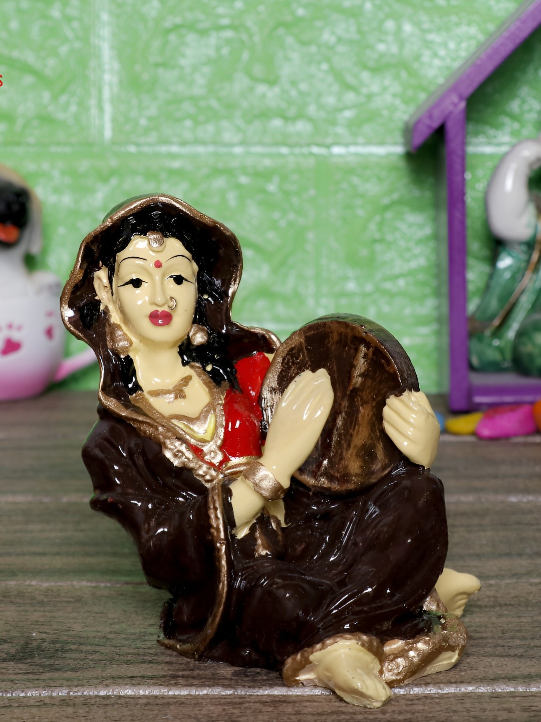 

GW CREATIONS Brown Figurine Decorative Showpiece