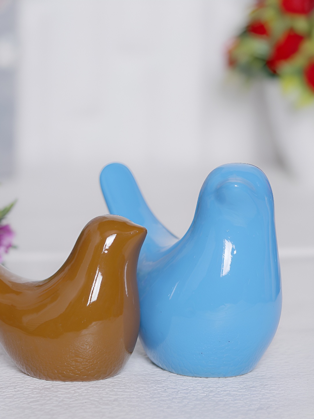 

GW CREATIONS Blue & Brown 2 Pieces Figurine Decorative Showpiece