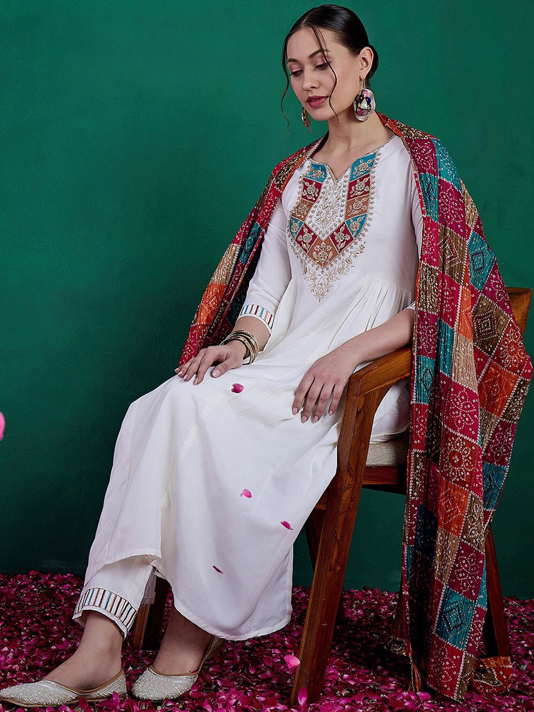 

Sangria Floral Yoke Embroidered Straight Kurta & Trousers With Dupatta, Off white