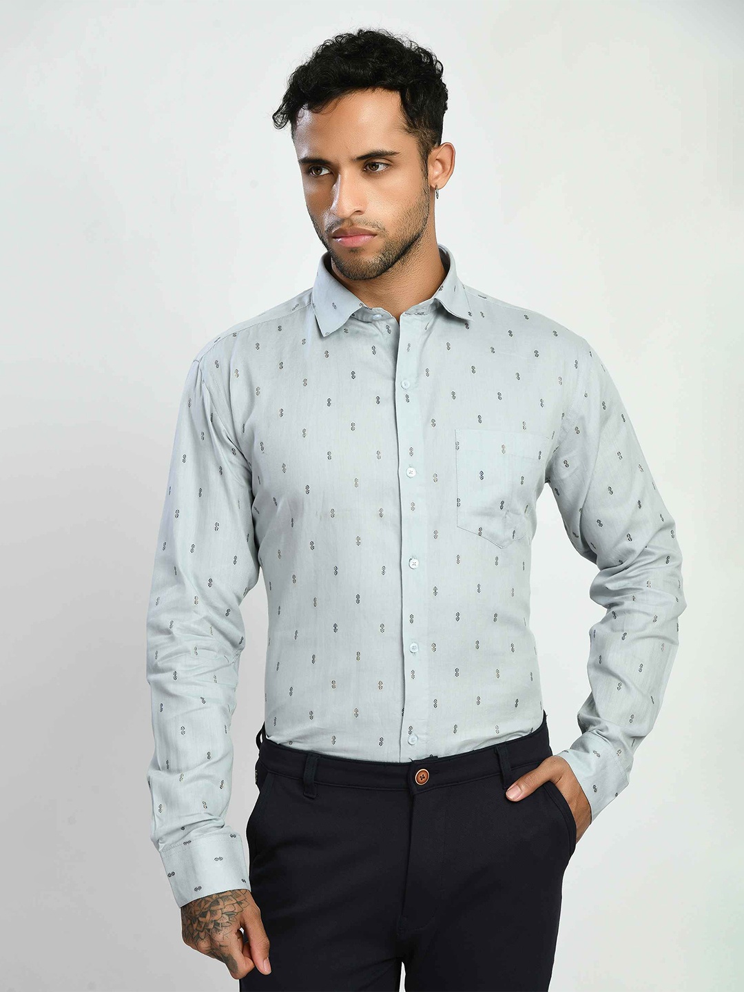 

SQUIREHOOD Smart Tailored Fit Spread Collar Printed Cotton Casual Shirt, Grey