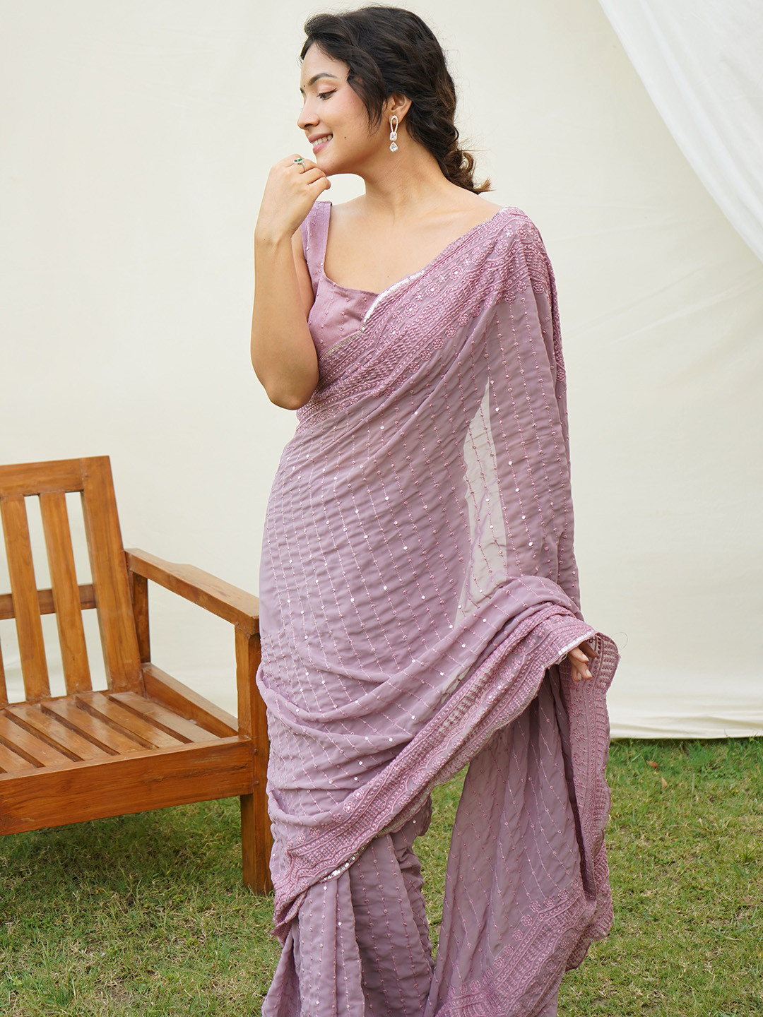 

SAREESBYCHIRAG Striped Sequinned Pure Georgette Saree, Lavender