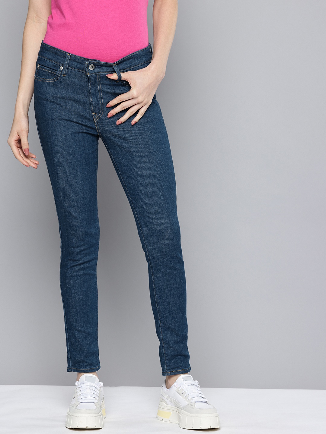 

Levis Women 711 Skinny Fit Stretchable Jeans, Blue