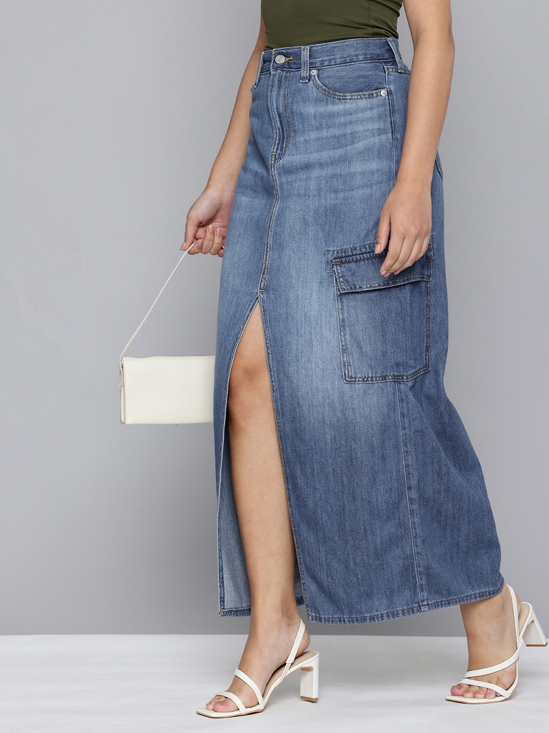 

Levis Women Pure Cotton Faded Front Slit Denim Maxi Skirt, Blue