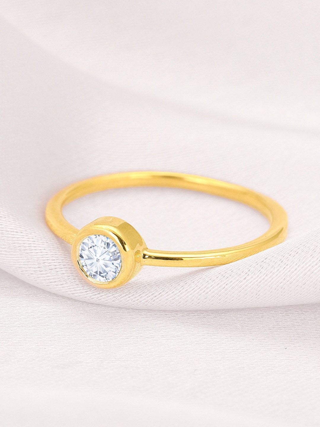 

GIVA Precious Love 14KT Gold Diamond Studded Finger Ring-1.34 gm