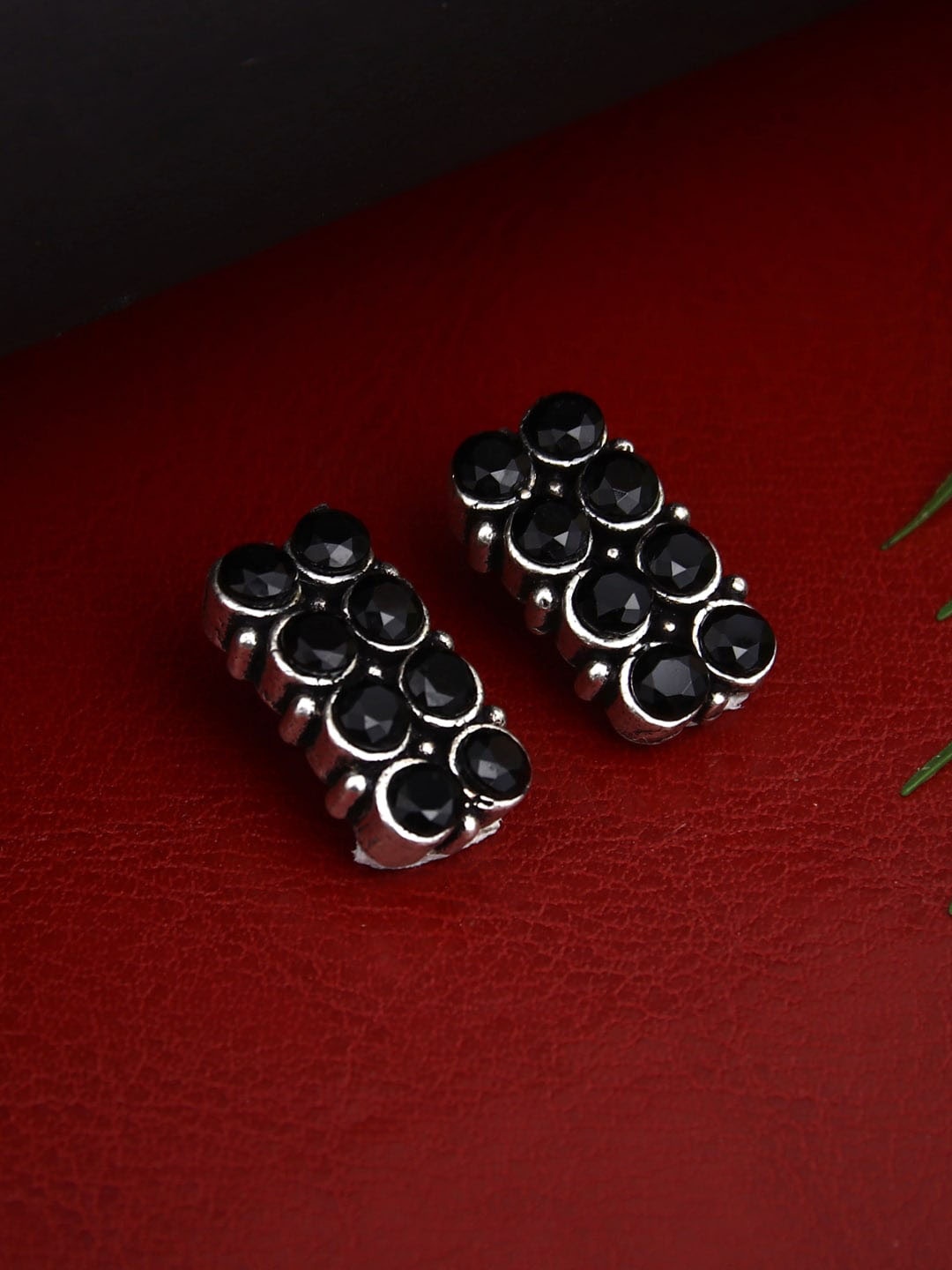 

Anvik Silver-Plated American Diamond Geometric Oxidised Stud Earrings