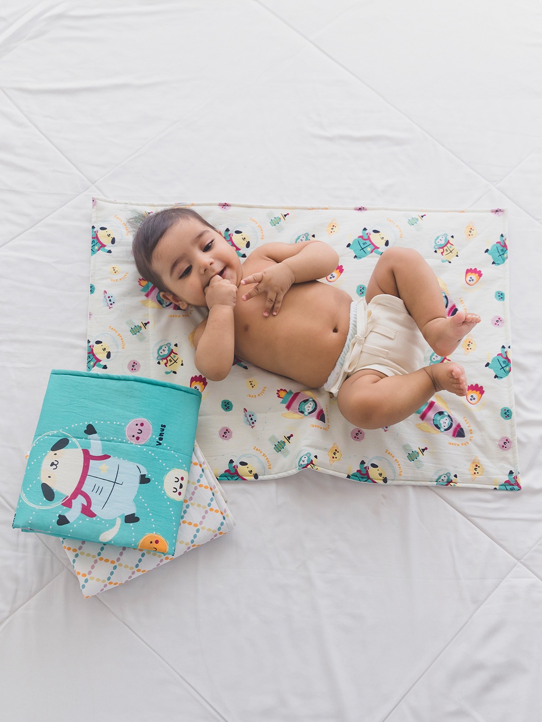 

TIDY SLEEP Infants 3 Pcs Printed Our Mission Diaper Pure Cotton Changing Mats, Green