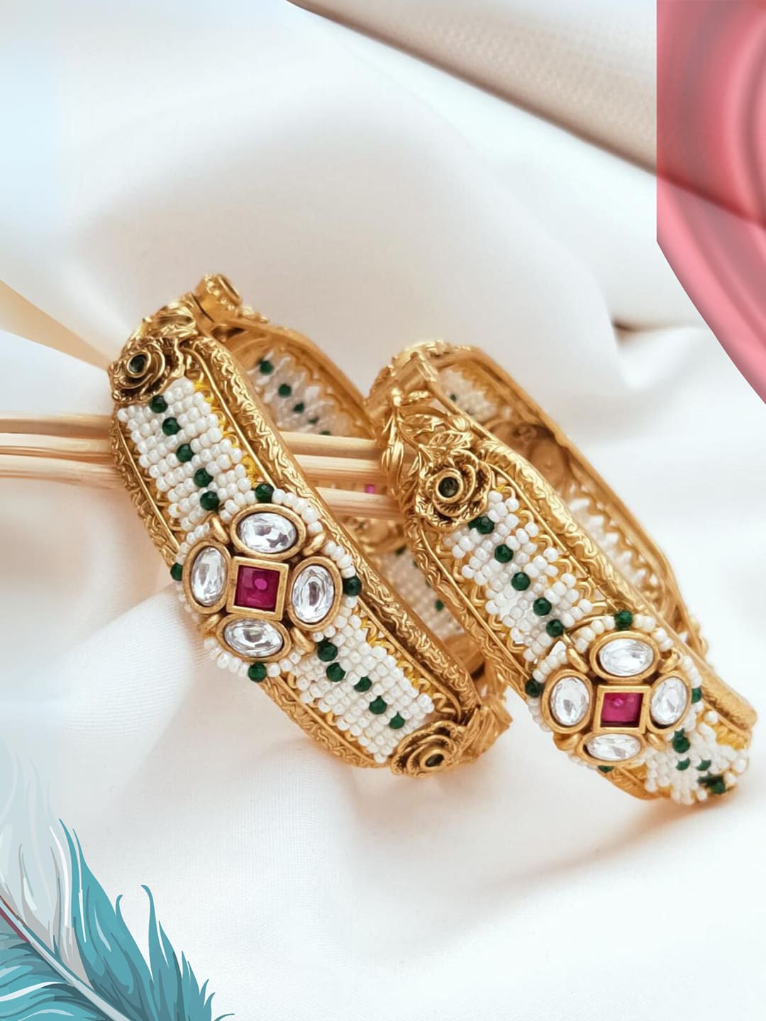 

The ivora Set Of 2 Gold-Plated Stone Studded Bangle