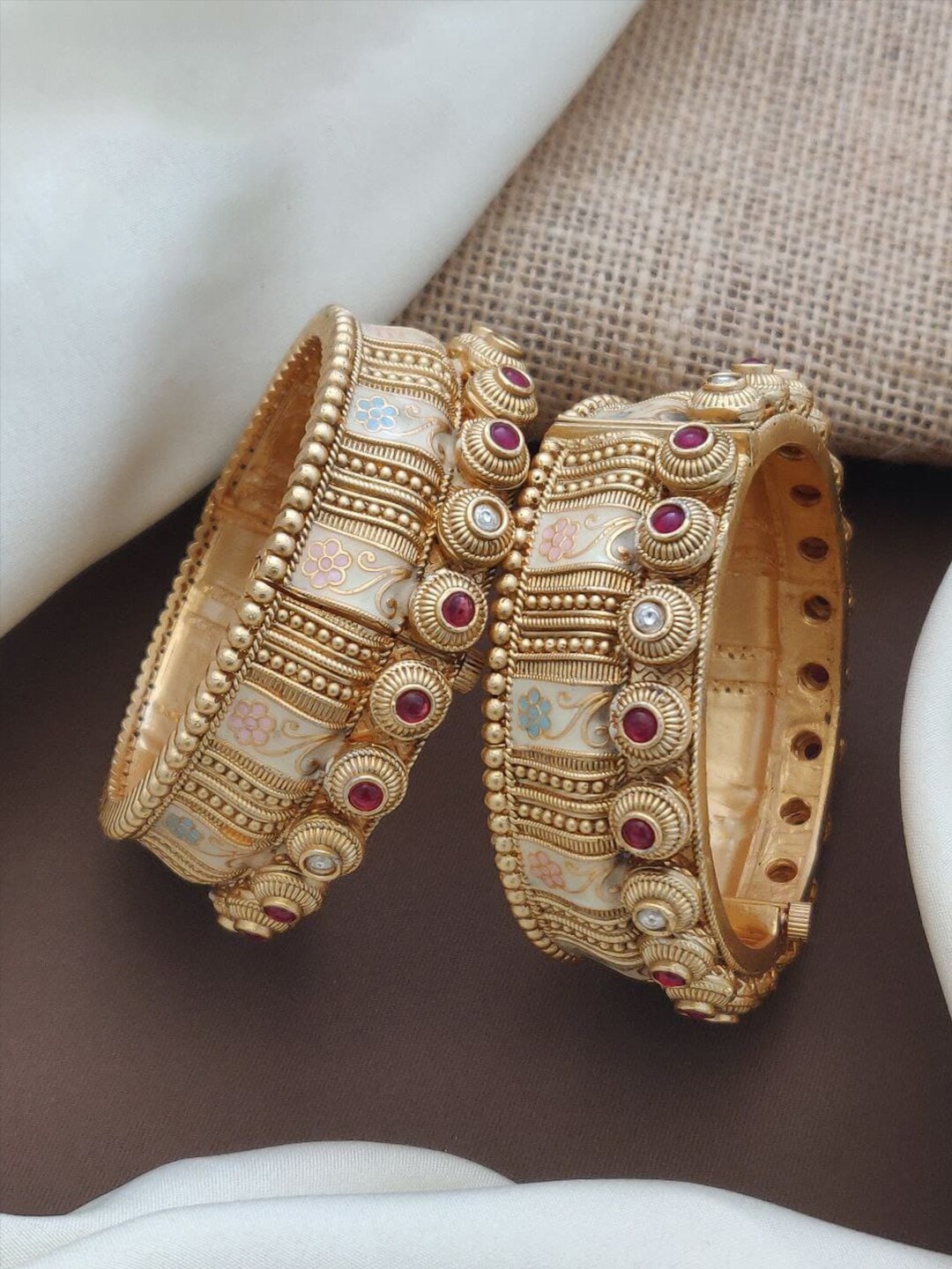 

The ivora Set Of 2 Gold Plated Stones Studded Bangles