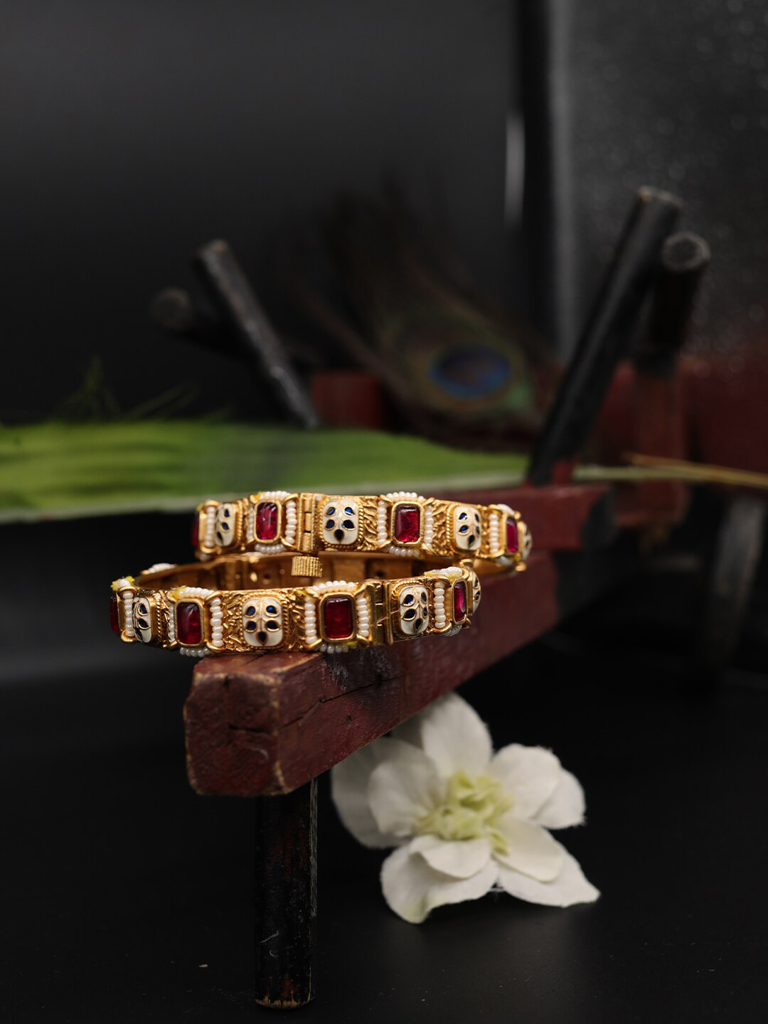 

The ivora Set Of 2 Gold Plated Stones Studded Bangles