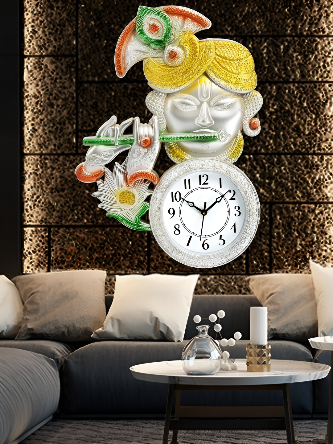 

Attractionz Silver-Toned & Black Geometric Wall Clock