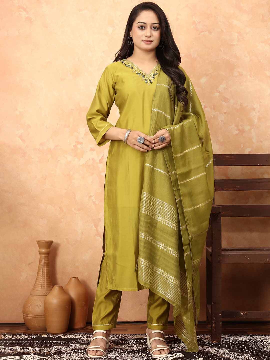 

TWINS LADY Regular Thread Work Kurta with Trouser & Dupatta, Mustard