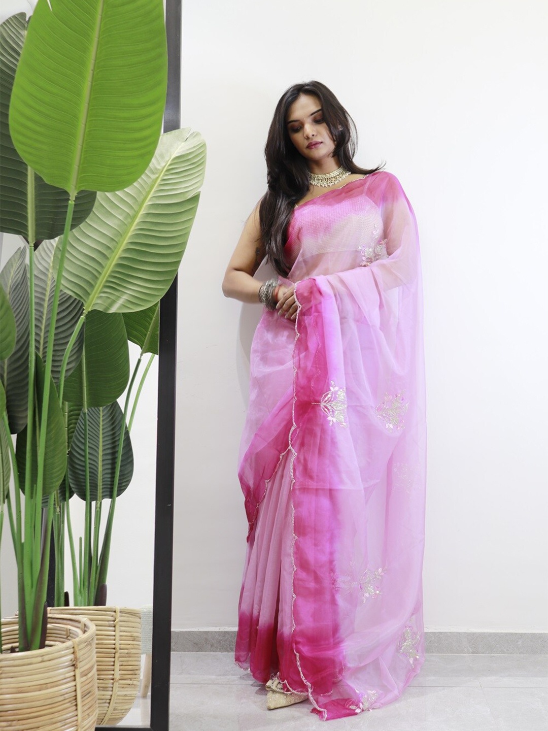 

Anouk Floral Organza Saree, Pink