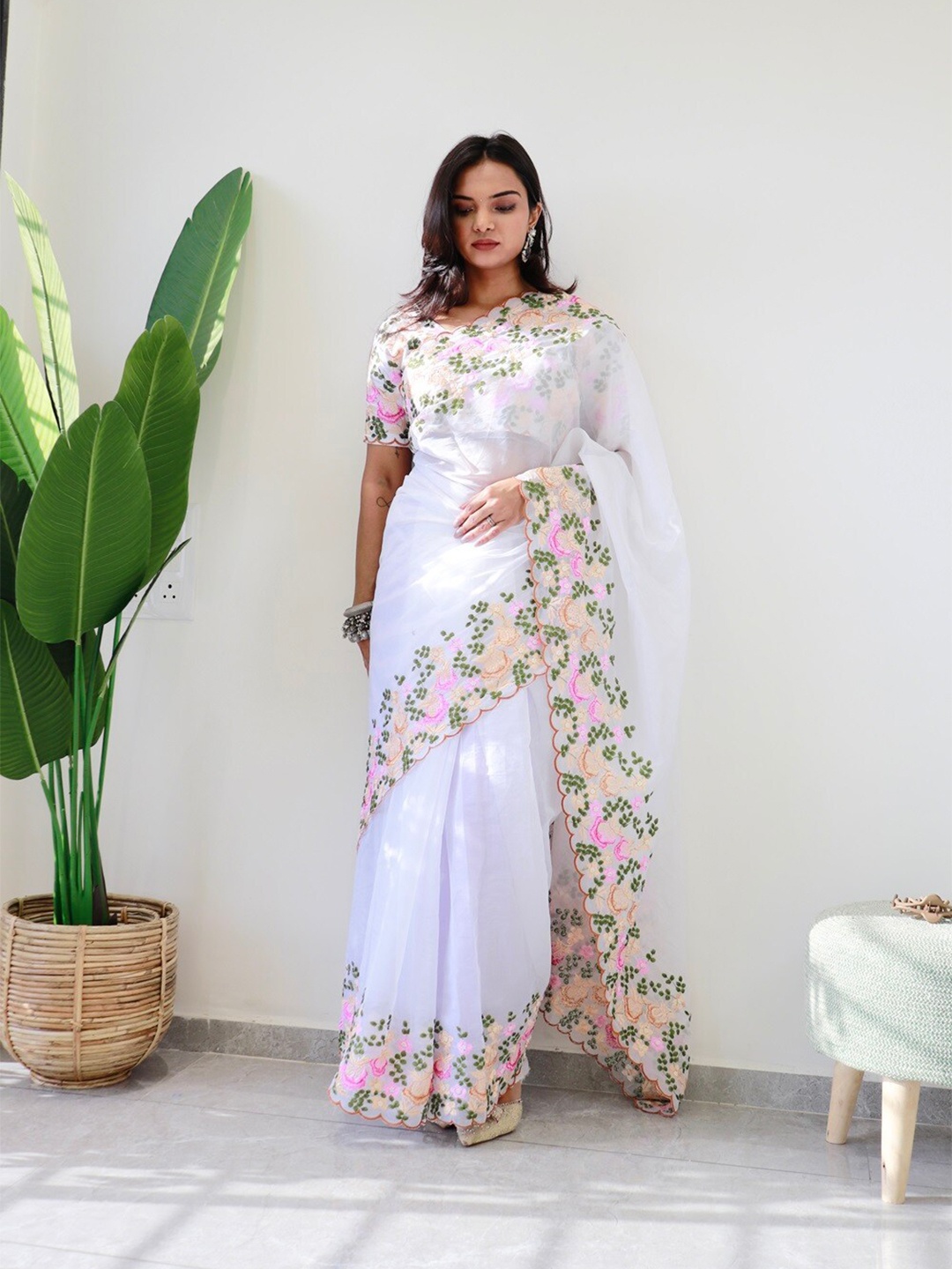 

Anouk White & Pink Floral Embroidered Organza Saree