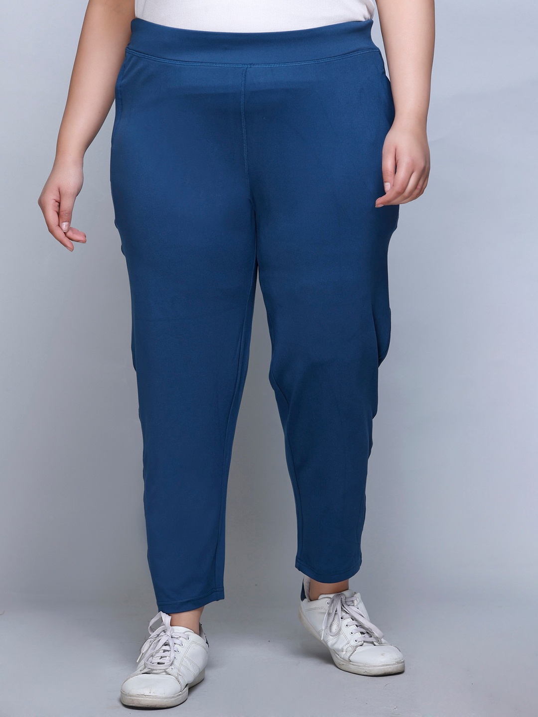 

IN Love Women Slim-Fit Dry Fit Track Pants, Blue