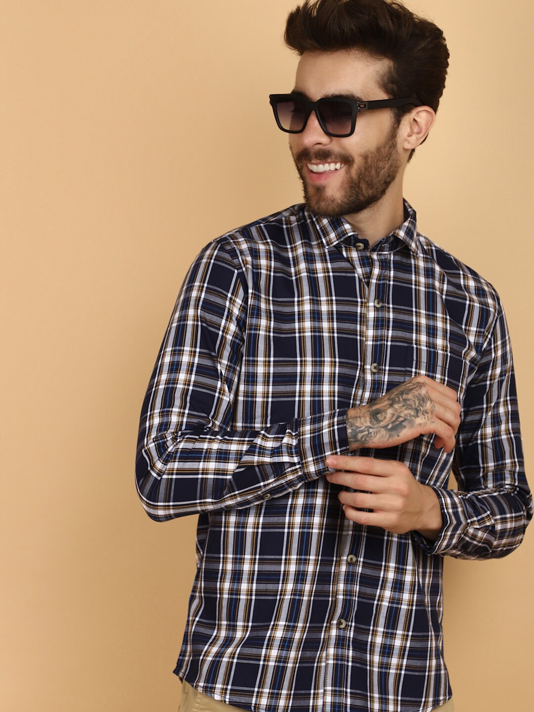 

V-Mart Tartan Checks Long Sleeves Spread Collar Cotton Opaque Checked Casual Shirt, Blue