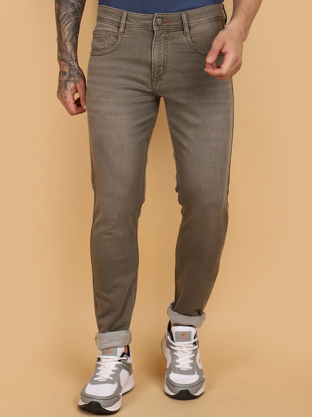 

V-Mart Men Slim Fit Mid-Rise Clean Look Jeans, Grey